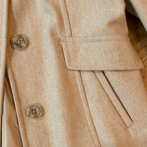 London Fog Beige Coat Size M - Picture 6 of 13